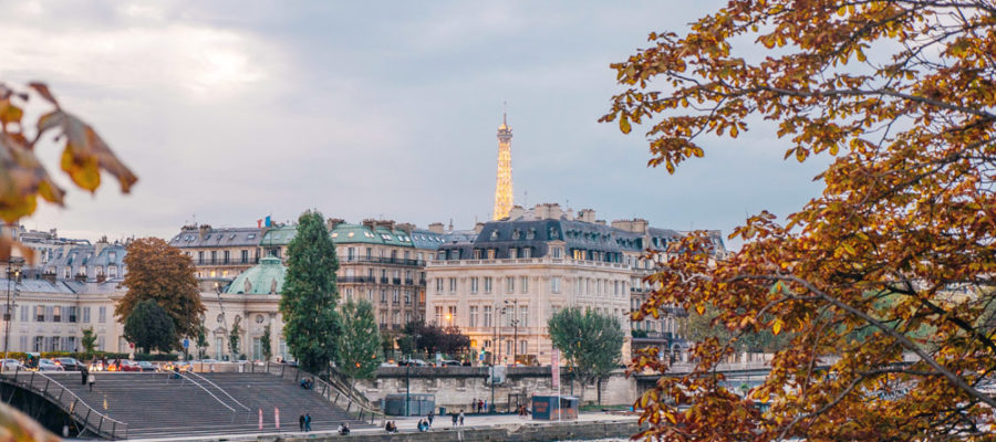 Immeubles parisiens en bords de Seine