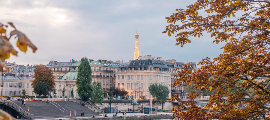 Immeubles parisiens en bords de Seine